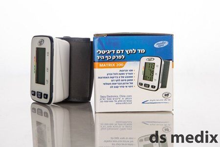 מד לחץ דם לפרק כף היד